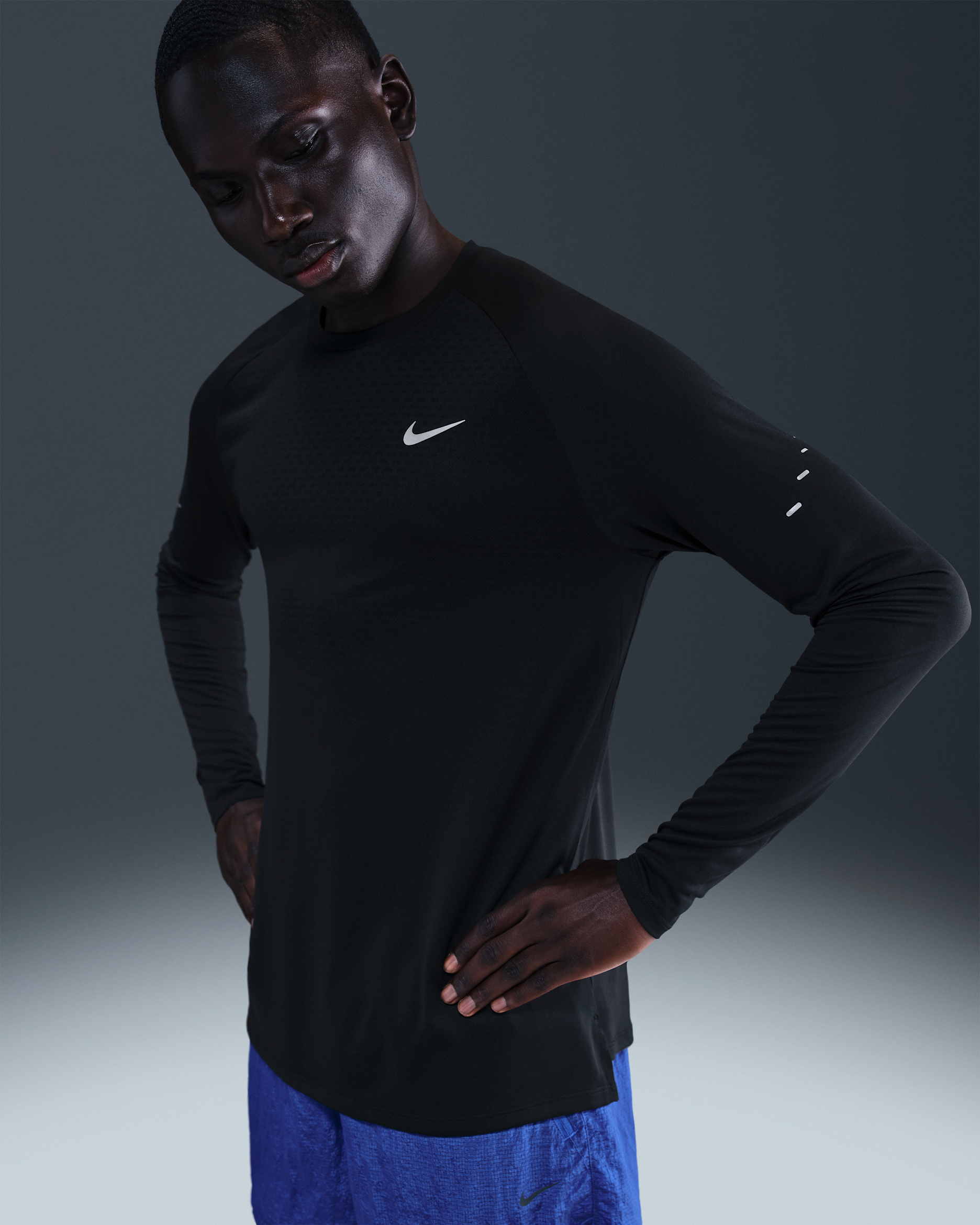 陸上用シャツ NNRUNNING Nike dri-fit long sleeve 陸上用シャツ